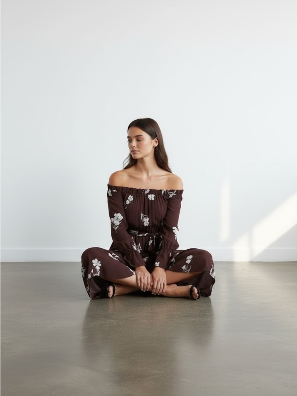 Dress Forum One-Shoulder Brown Floral Midi Dress - Picture 4 of 4